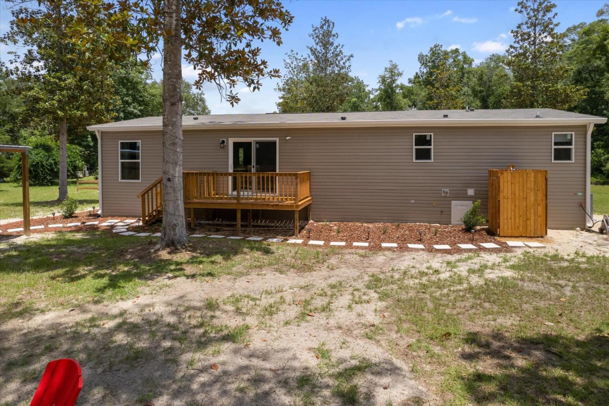 Ichetucknee Springs 2 Mi - Fire Pit Pavilion & Grill Holiday home *