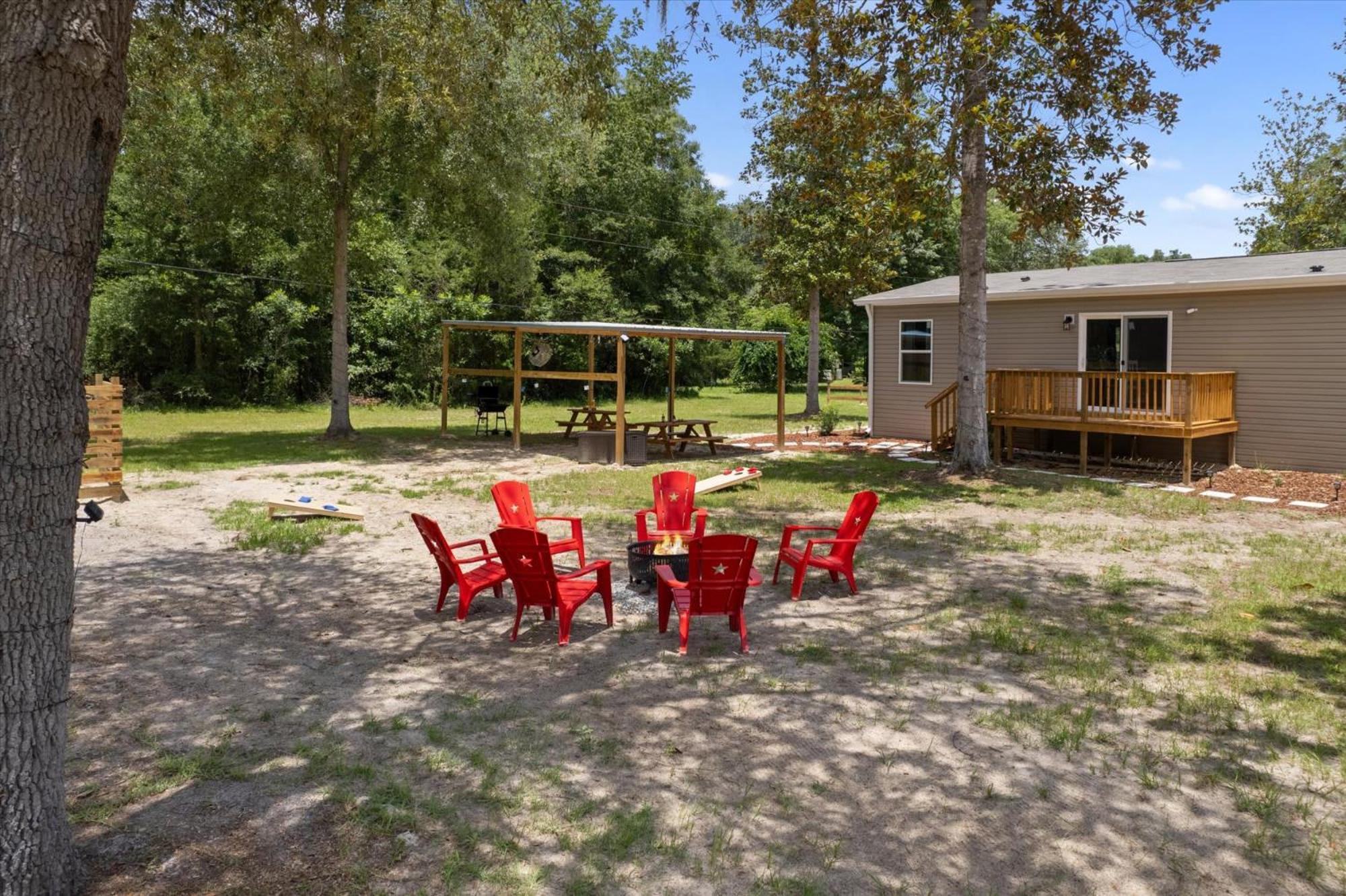 Ichetucknee Springs 2 Mi - Fire Pit Pavilion & Grill * Fort White